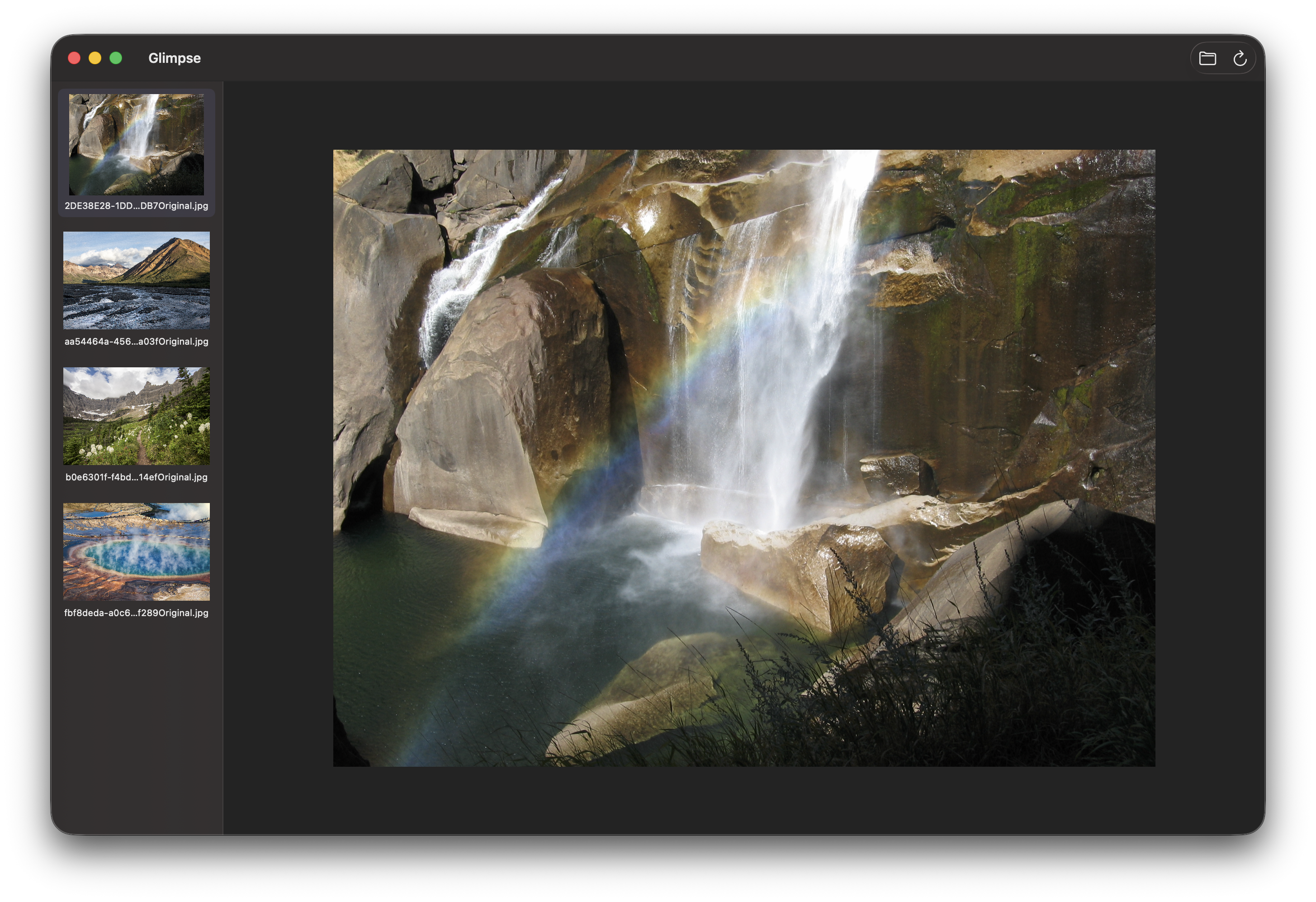 Glimpse displaying an image in its macOS app window